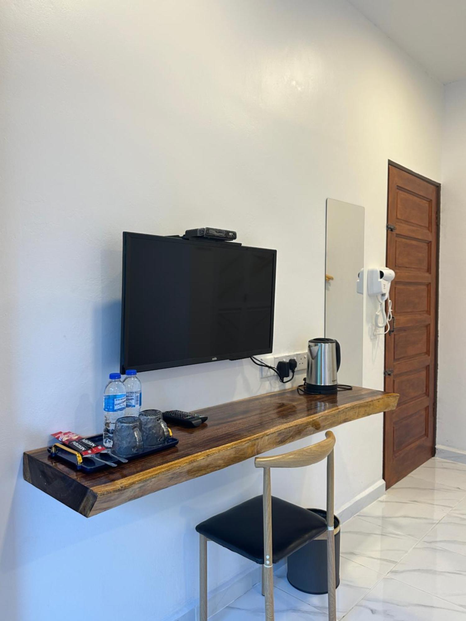 Guest House Gua Kelam Kaki Bukit エクステリア 写真