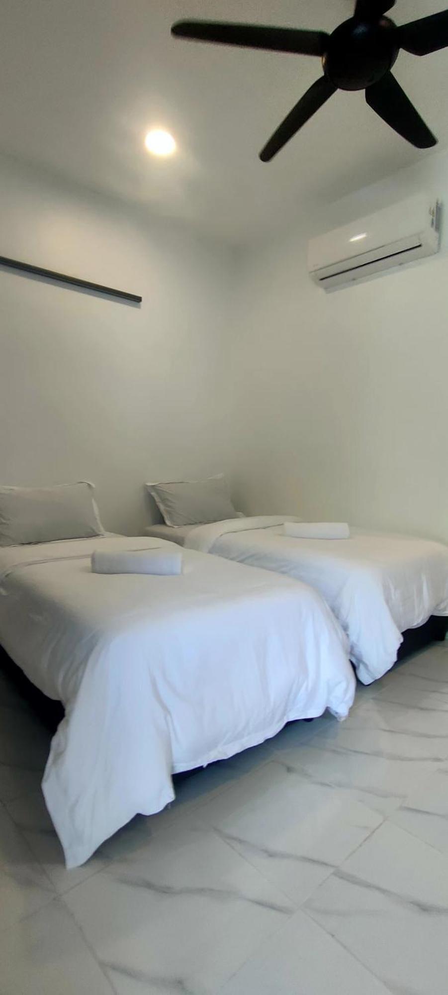 Guest House Gua Kelam Kaki Bukit エクステリア 写真