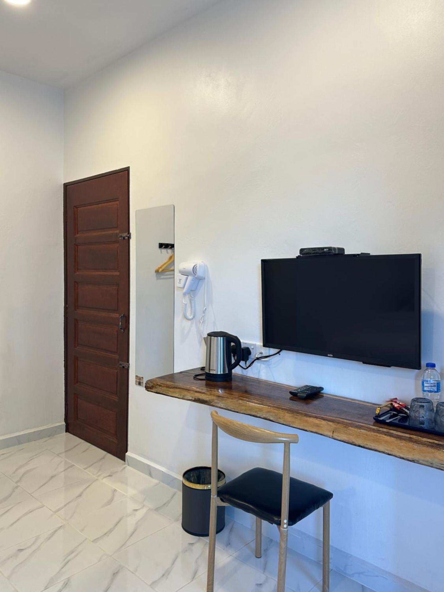Guest House Gua Kelam Kaki Bukit エクステリア 写真